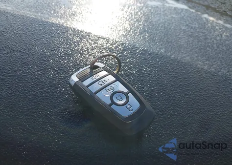 2022 Ford Mustang Ecoboost Premium Fastback from USA, damaged, VIN 1FA6P8THXN5111063